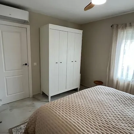 Riviera, - 3 Bedroom